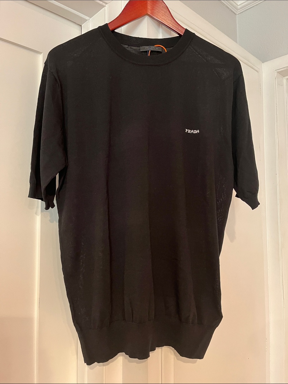 Black Short Sleeve Knit Crew Neck Shirt